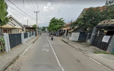 Dilelang Rumah 2 Lantai di Kesambi, Cirebon