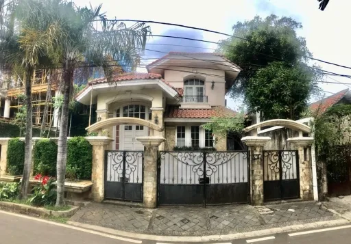 Rumah Jl. Penjernihan I Bendungan Hilir, Tanah Abang, Jakarta Pusat