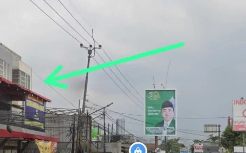 Lelang Ruko 3 lantai Jl Raya Jombang Pd Aren Tangerang Selatan