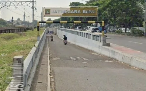 Lelang Rumah 2 Lantai di Penggilingan, Jakarta Timur