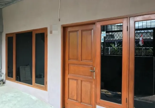 Rumah 6x15 Jl. Pirus, Kedaung Kaliangke, Jakarta Barat.