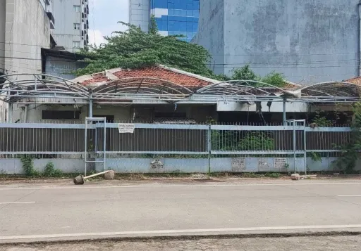 Tanah dan Rumah Jl. Wijaya Kusuma Kota Bambu Utara Cocok Untuk Kost, Palmerah, Slipi, Jakarta Barat