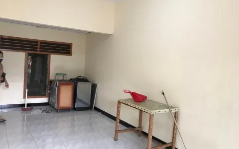 Rumah 6x15 Jl. Pirus, Kedaung Kaliangke, Jakarta Barat.