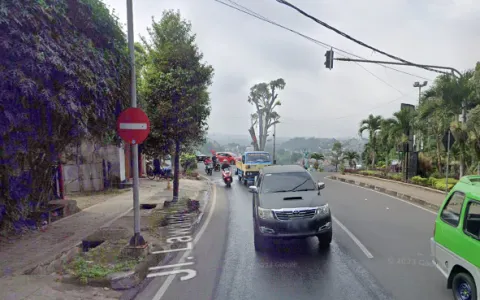 Lelang Rumah 2 lantai JL. Lawang Gintung Bogor Kota