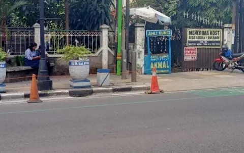 Lelang Kost Kostan Jl. Diponegoro Kota Salatiga Jawa Tengah