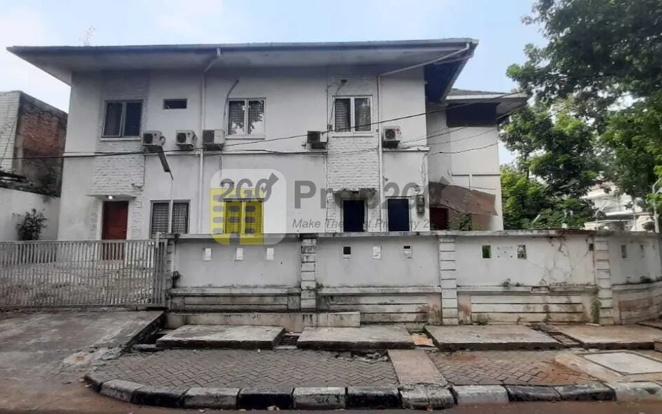 Lelang Rumah Mewah 2 Lantai Kebayoran Baru Jakarta Selatan