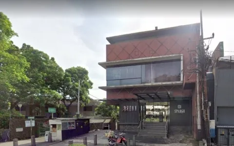 Lelang Gedung Ex Restaurant Bar Kemang dronk Jakarta Selatan