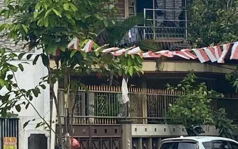 Lelang Rumah 2 Lt Komplek Perumahan Melati Mas Serpong Tangerang