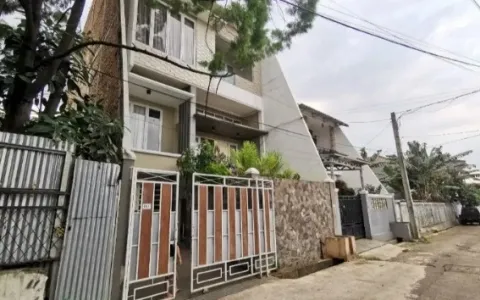 Lelang Rumah 2 lantai Komplek BBD Cimanggis, Depok