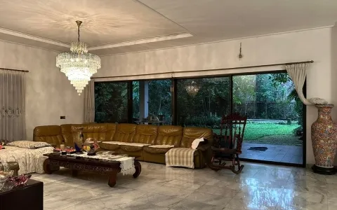 Dijual Rumah Besar Mewah di Permata Hijau Luas 1.102 m2 Furnished, Jakarta Selatan