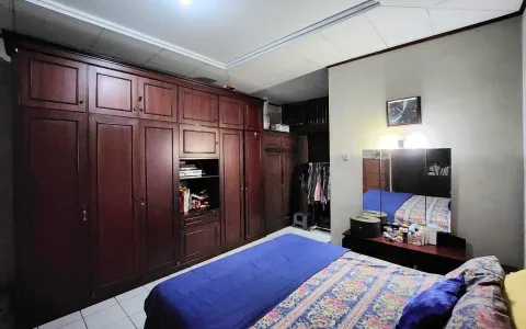 Rumah Semi Furnished di Ulujami Pesanggrahan, Jakarta Selatan