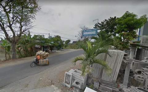 Lelang 3 Ruko Gandeng Jl. Imam Bonjol, Madiun, Jawa Timur