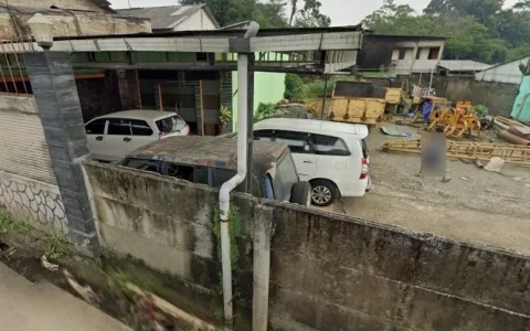 Lelang Kantor Dan Workshop, Jl Delco Raya Cipayung, Jakarta Timur