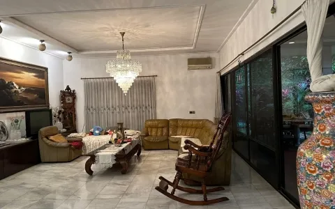 Dijual Rumah Besar Mewah di Permata Hijau Luas 1.102 m2 Furnished, Jakarta Selatan