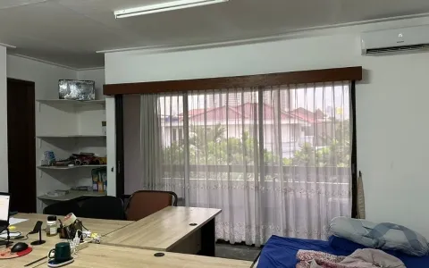 Dijual Rumah Besar Mewah di Permata Hijau Luas 1.102 m2 Furnished, Jakarta Selatan