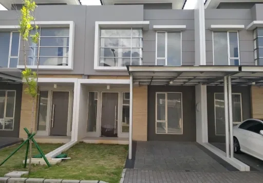 Rumah Golf Island 6x15 di Orchestra, PIK, Jakarta Utara