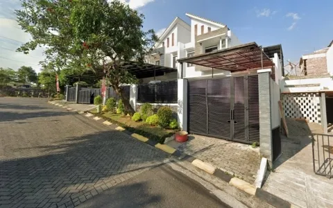 Lelang Rumah 2 Lt Tamansari Hills Residence Tembalang, Semarang