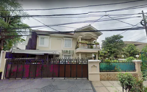 Lelang Rumah Mewah 2 Lt Jl. Cempaka Putih Barat, Jakarta Pusat