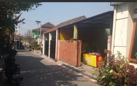 LELANG RUMAH DUSUN TRINI, SLEMAN, DAERAH ISTIMEWA YOGYAKARTA