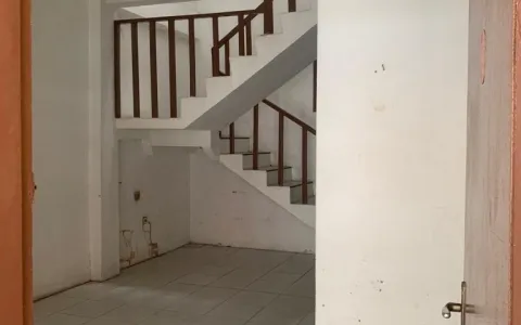 DIJUAL CEPAT Rumah 2 Lantai Unfurnished di Kelapa Gading, Jakarta Utara