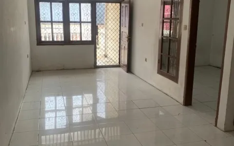 DIJUAL CEPAT Rumah 2 Lantai Unfurnished di Kelapa Gading, Jakarta Utara