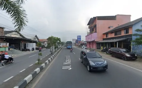 Lelang Ruko 3 Lantai Kondisi Kosong Iskandardinata, Cirebon