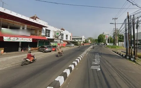 Lelang Ruko 2 Lantai Jl Raya Kedungmundu Tembalang, Semarang