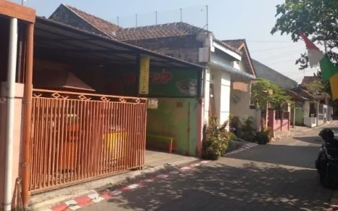 LELANG RUMAH DUSUN TRINI, SLEMAN, DAERAH ISTIMEWA YOGYAKARTA