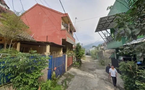 Lelang Rumah Tinggal 2 Lantai Villa Mutiara Lido Cigombong Bogor