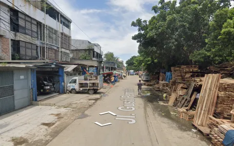 LELANG RUKO GANDENG 4 Lt Jl. Kampung Gusti Penjaringan, Jakarta Utara