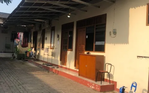 DIJUAL CEPAT KOS DAN KONTRAKAN 10 PINTU LOKASI STRATEGIS, KEBAYORAN LAMA, JAKARTA SELATAN