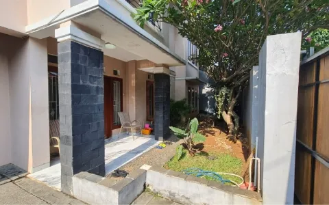 Ajb Debitur Rumah 2 Lt, Fasilitas Kolam Renang Pondok Gede, Bekasi