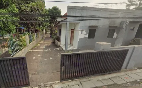 Dijual Harga Dibawah Pasaran Kontrakan dan Kosan, Fasilitas Kolam Renang di Ciputat, Tangerang