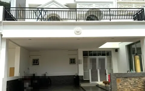 Rumah Cluster Garden House Full Furnished Mewah di PIK, Jakarta Utara