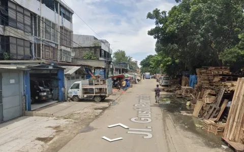 LELANG RUKO GANDENG 4 Lt Jl. Kampung Gusti Penjaringan, Jakarta Utara