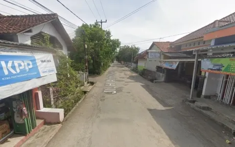 LELANG RUMAH 2 LANTAI JL H ABDUL NGALIM, LOSARI, CIREBON