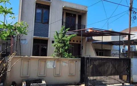 elang Rumah Komplek Taman Alfa Indah, Kembangan Jakarta Barat