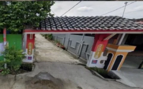 LELANG RUMAH 3 LANTAI PERUMNAS 3 JALAN P TANIMBAR BEKASI