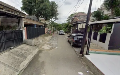 LELANG RUMAH 2 LANTAI, JL LEBAK INDAH, CILANDAK, JAKARTA SELATAN