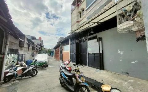 Lelang Rumah 2 lantai, Jl. Jendraloka, Petamburan,Jakarta Barat