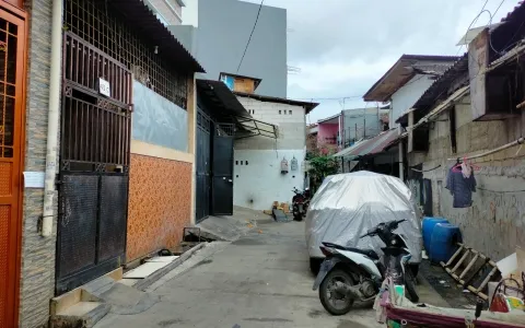 Lelang Rumah 2 lantai, Jl. Jendraloka, Petamburan,Jakarta Barat