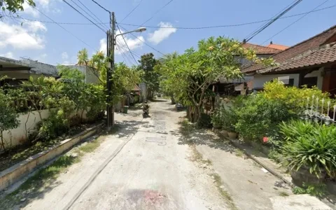 LELANG RUMAH 2 LANTAI JL SEKAR TUNJUNG, DENPASAR, BALI