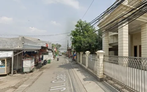 Lelang Rumah Mewah 3 Lantai, Pd Cabe, Pamulang, Tangerang