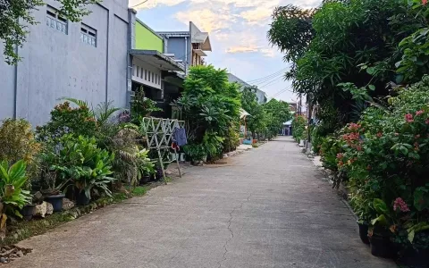 AJB DEBITUR RUMAH HOOK 2 LT PERUMAHAN PURI AGUNG PASAR KEMIS,TANGERANG