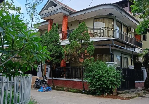 AJB DEBITUR RUMAH HOOK 2 LT PERUMAHAN PURI AGUNG PASAR KEMIS,TANGERANG