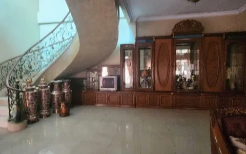 Lelang Rumah Mewah 2 lantai, Pondok Pinang, Jakarta Selatan