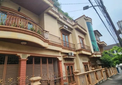 Lelang Rumah Mewah 2 lantai, Pondok Pinang, Jakarta Selatan