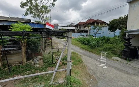 LELANG RUMAH 2 LANTAI JALAN KARANGSARI, BALI