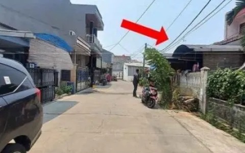 AJB DEBITUR RUMAH TINGGAL 2 LANTAI PERUMAHAN VILLA TOMANG BARU,