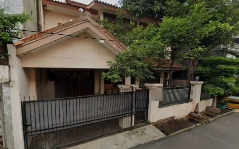 LELANG RUMAH 2 LANTAI, JALAN KAYU PUTIH, PULOGADUNG, JAKARTA TIMUR